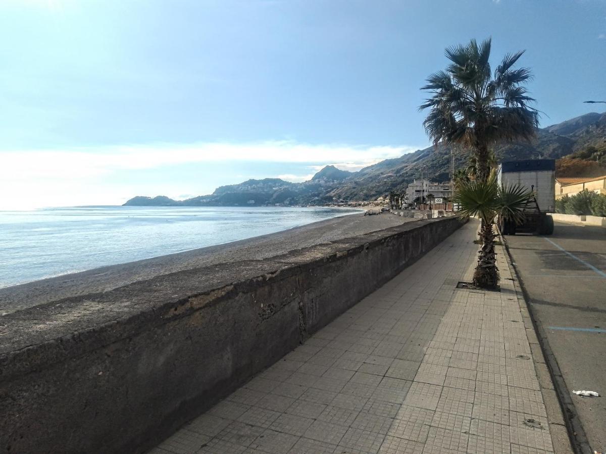 Lube Beach Home Letojanni Dış mekan fotoğraf
