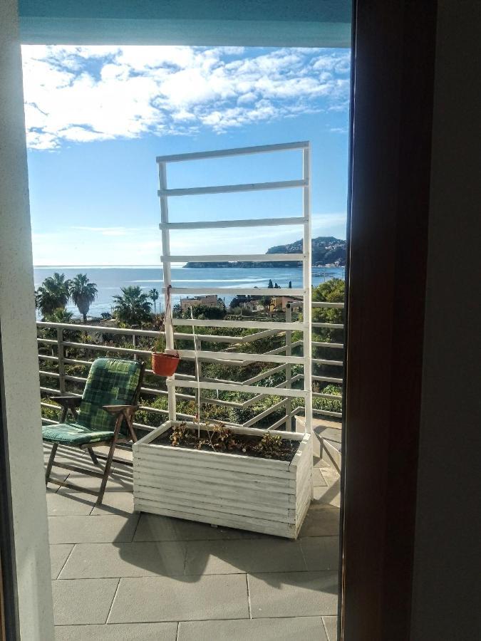 Lube Beach Home Letojanni Dış mekan fotoğraf